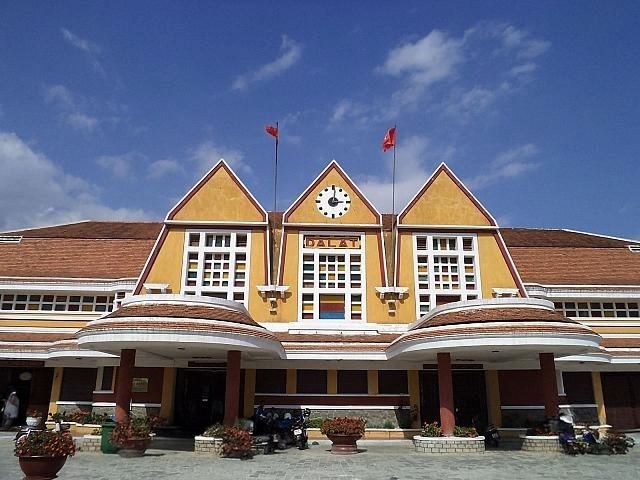 標高約1500mのダラット周辺、アラビカ種に適した冷涼な高地の風景